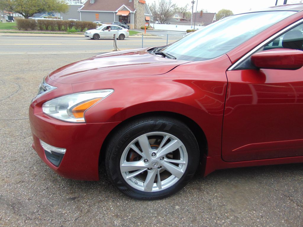 2014 Nissan Altima Image 11