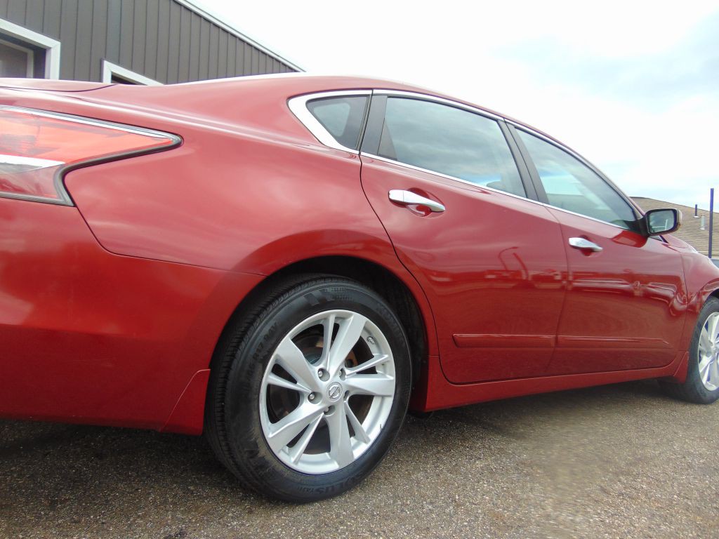 2014 Nissan Altima Image 14