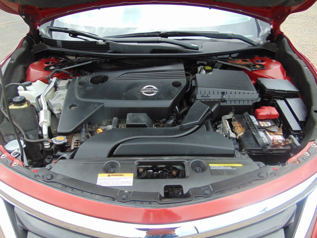 2014 Nissan Altima Image 30