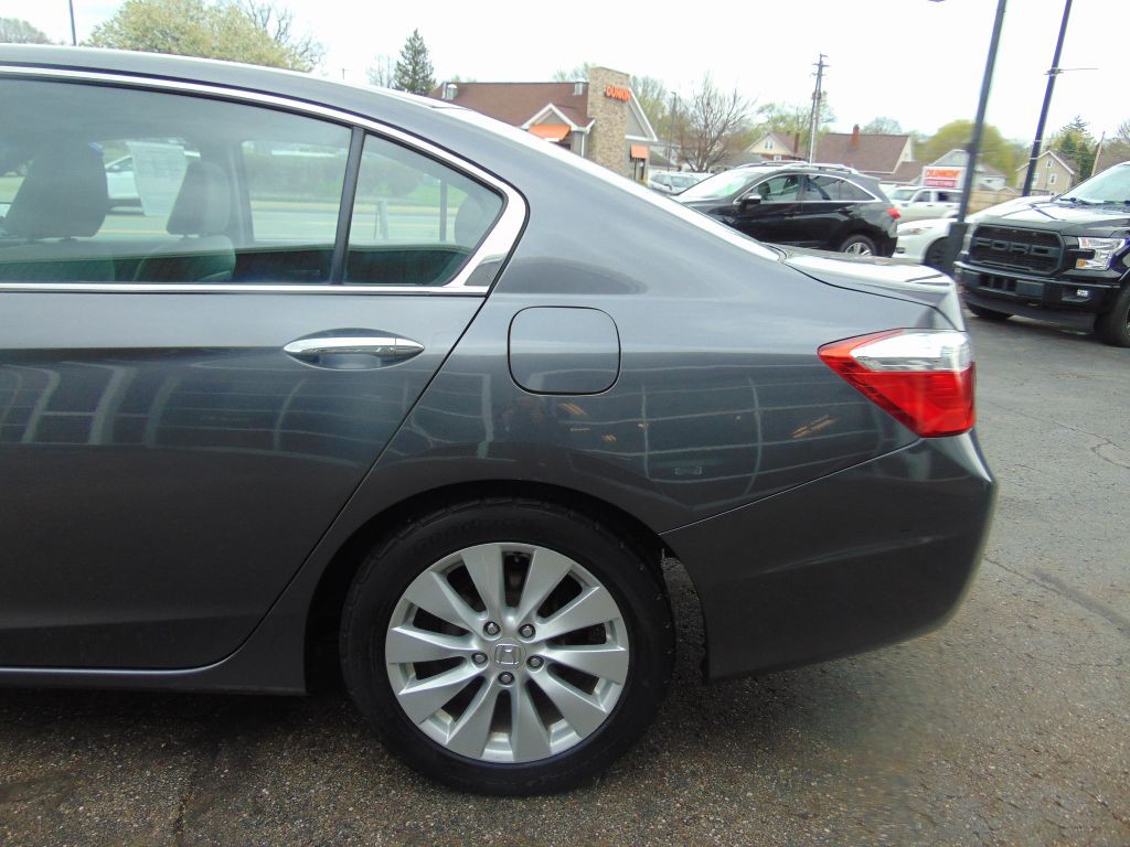 2013 Honda Accord Image 13