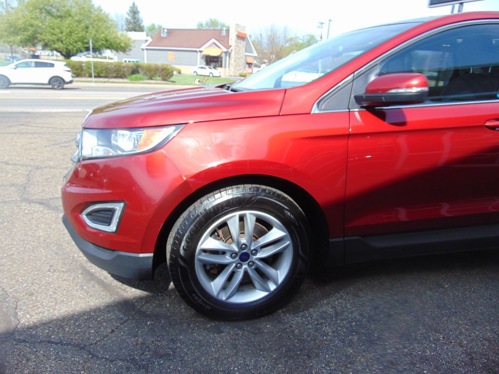 2016 Ford Edge Image 12