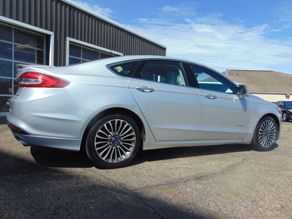 2018 Ford Fusion Image 9