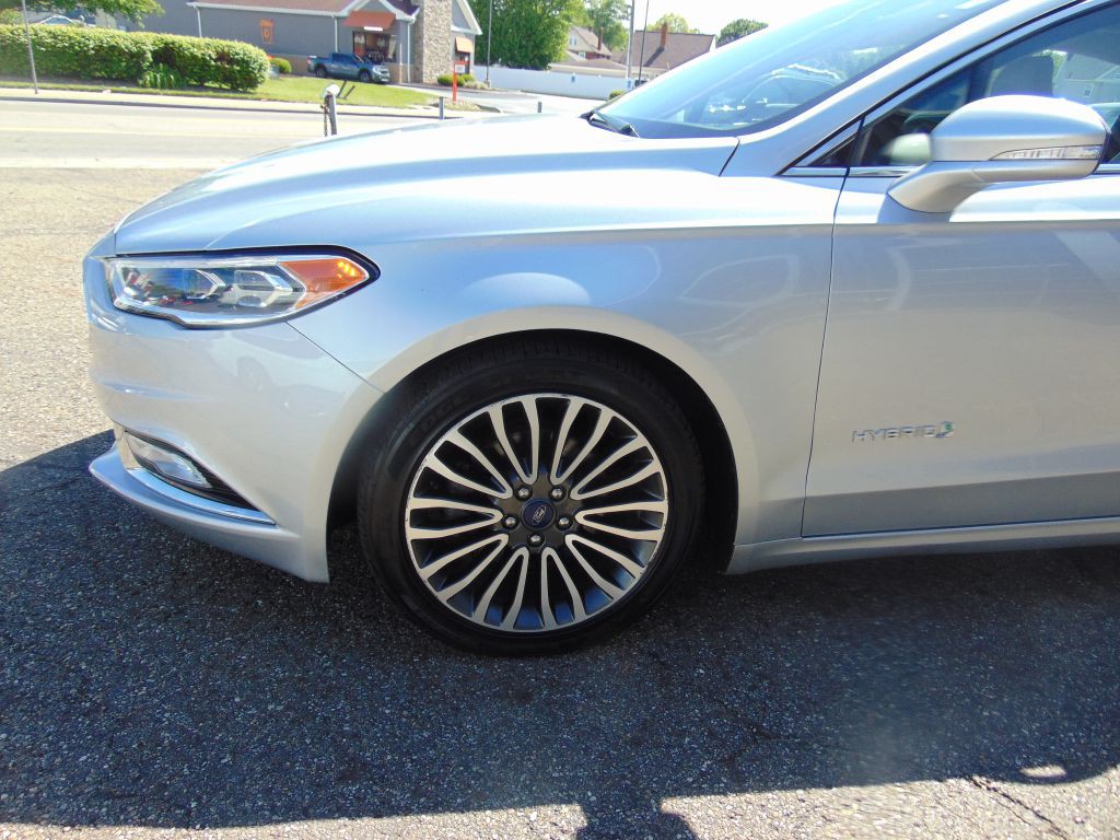 2018 Ford Fusion Image 12