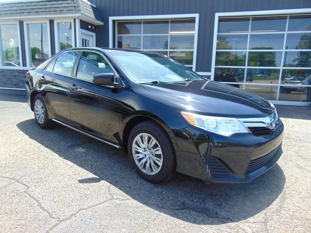 2014 Toyota Camry Image 6