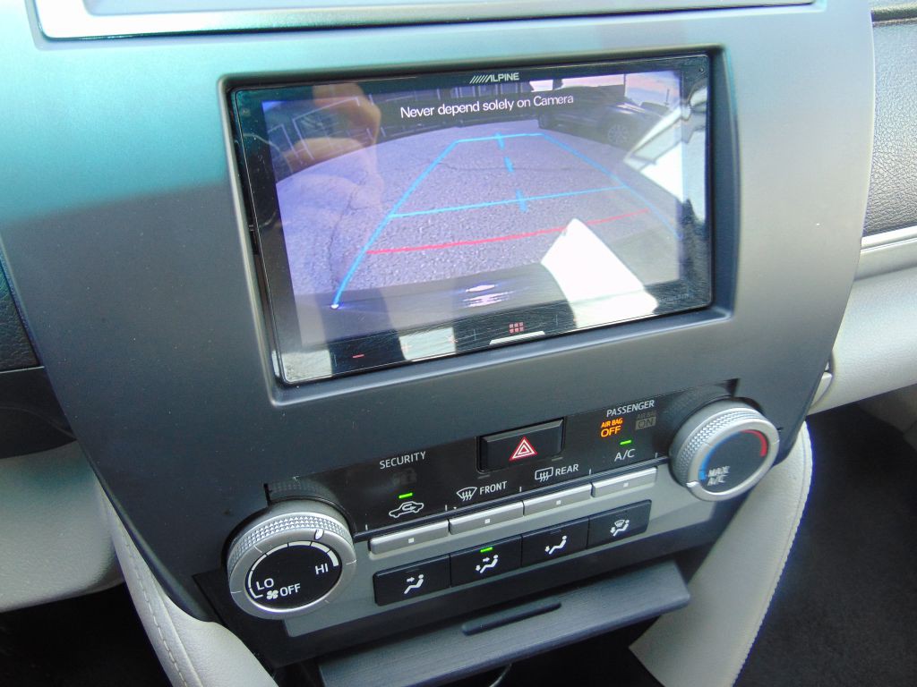 2014 Toyota Camry Image 18