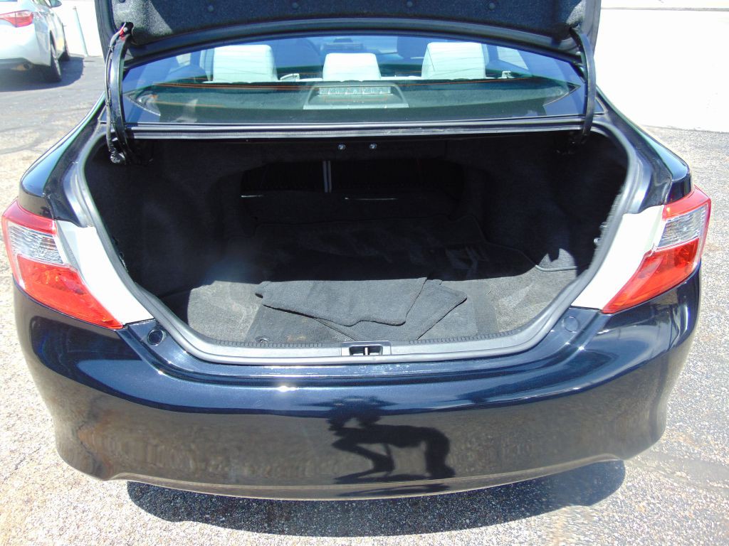 2014 Toyota Camry Image 31