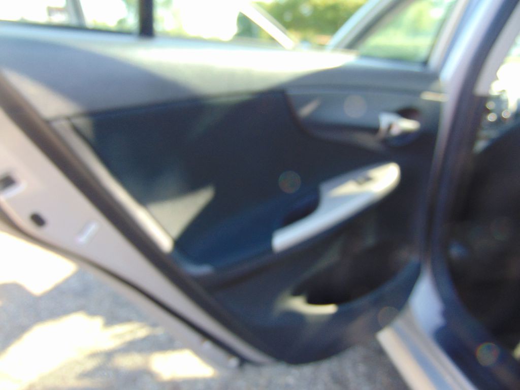 2010 Toyota Corolla Image 21