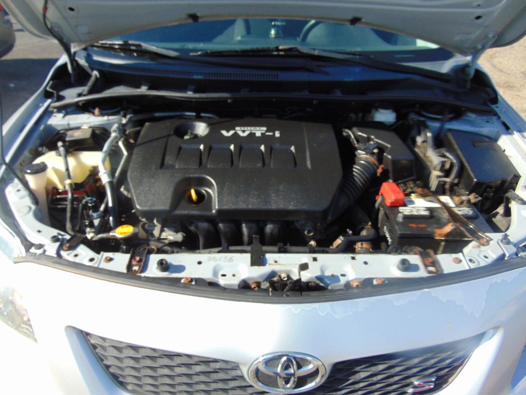 2010 Toyota Corolla Image 31
