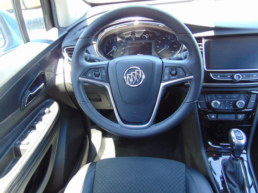 2018 Buick Enclave Image 18