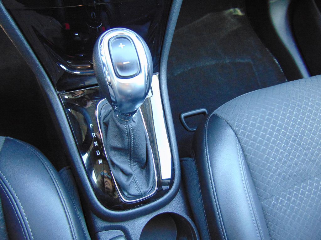 2018 Buick Enclave Image 19
