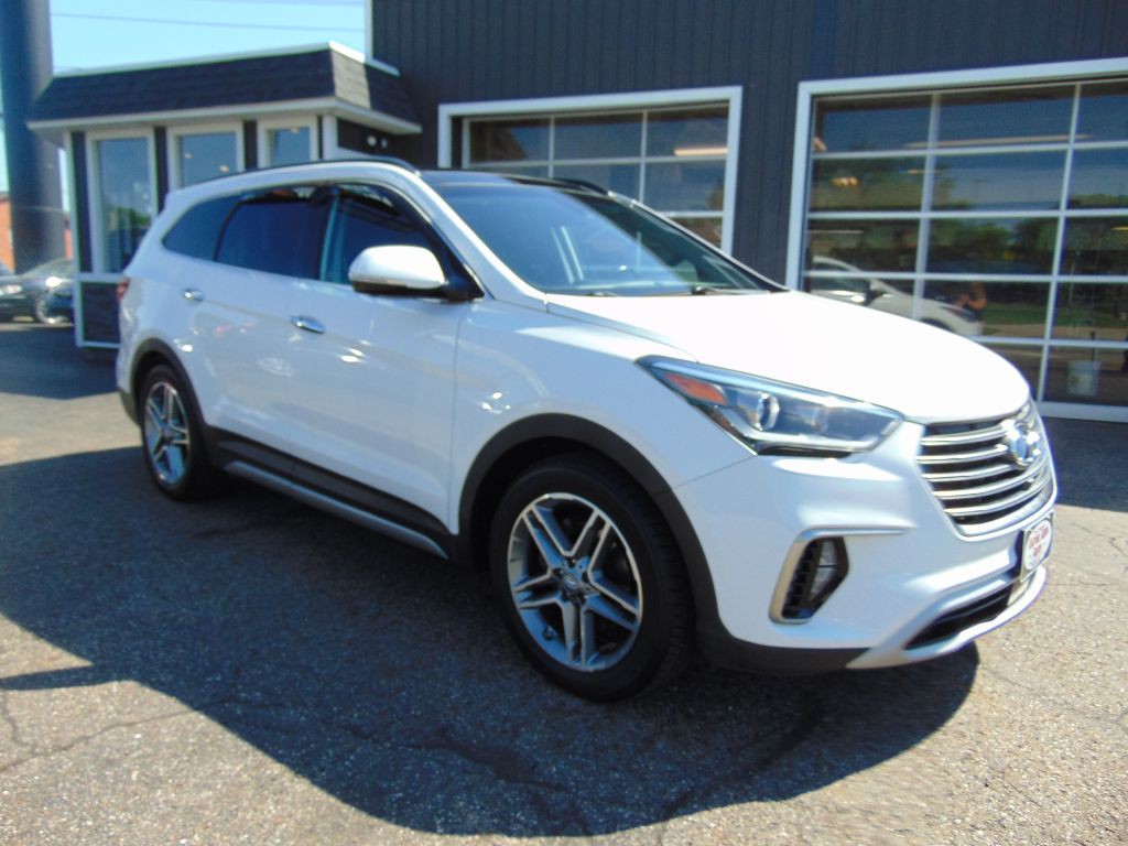 2017 Hyundai Santa Fe Image 6