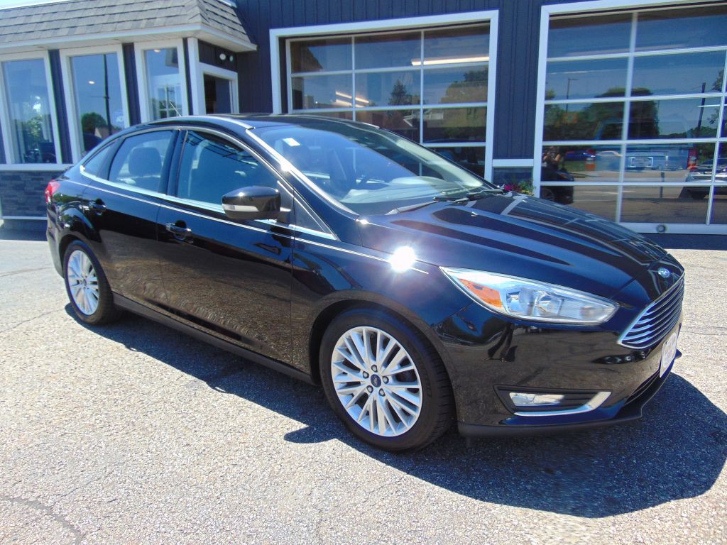 2016 Ford Focus Image 6