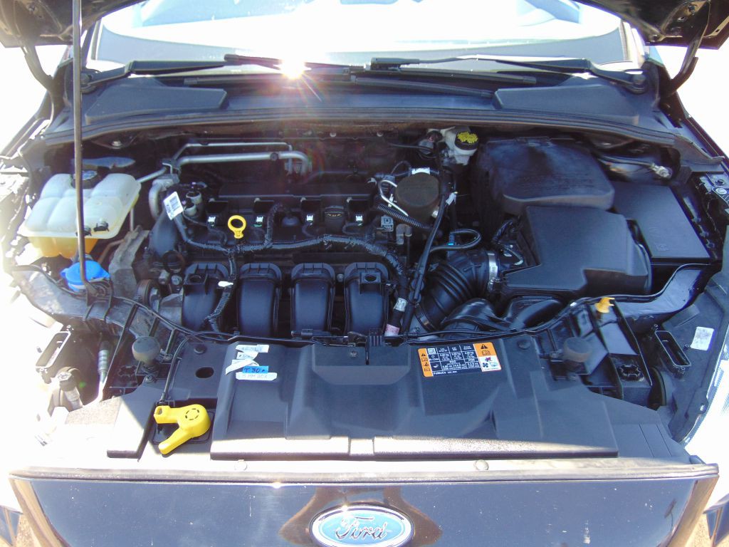 2016 Ford Focus Image 34