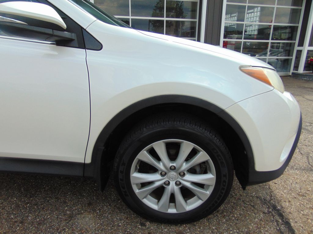 2014 Toyota Rav4 Image 11