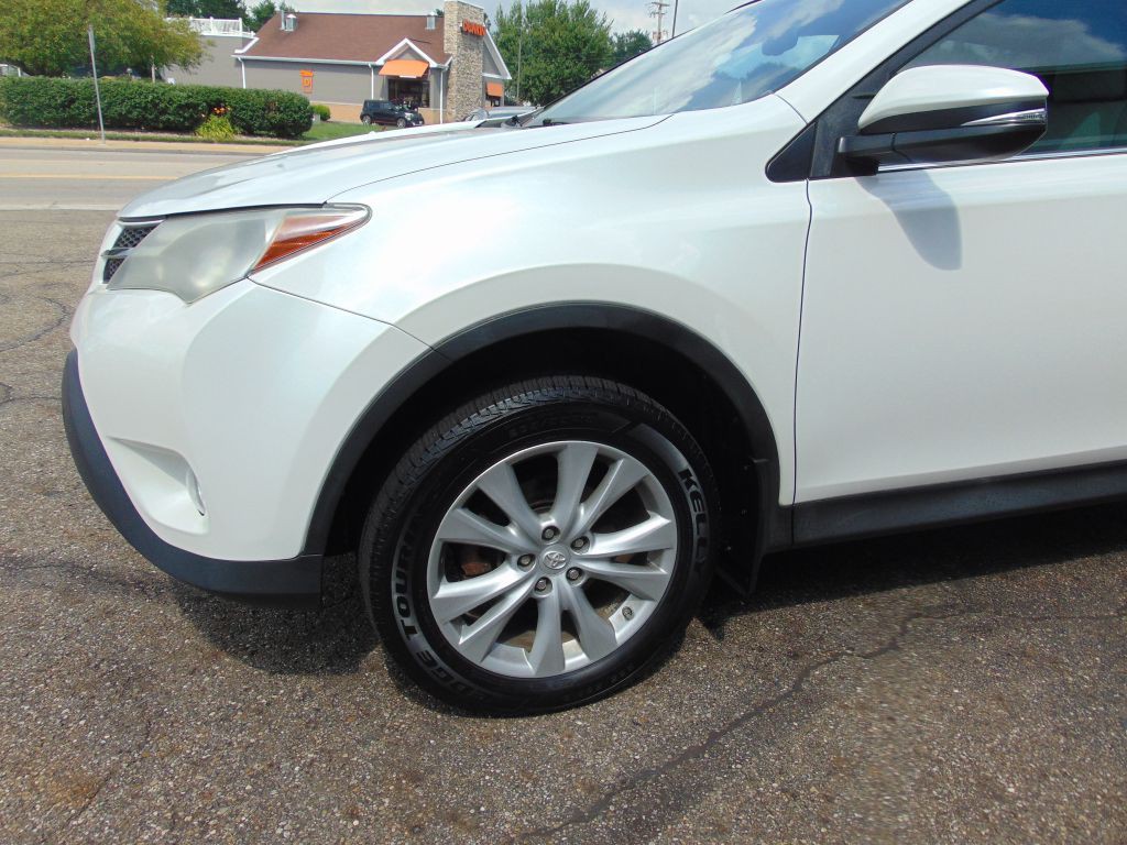 2014 Toyota Rav4 Image 12