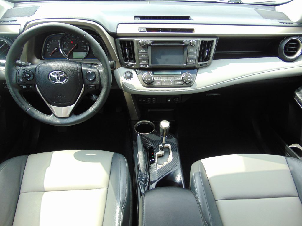 2014 Toyota Rav4 Image 17