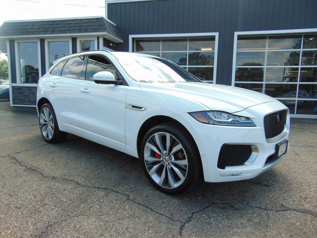 2017 Jaguar F-PACE Image 6