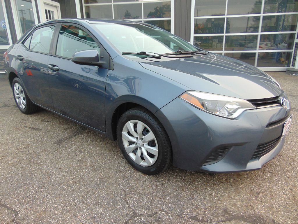 2014 Toyota Corolla Image 1