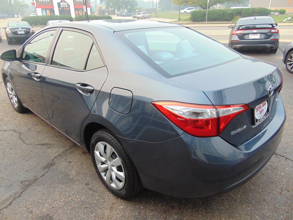 2014 Toyota Corolla Image 8