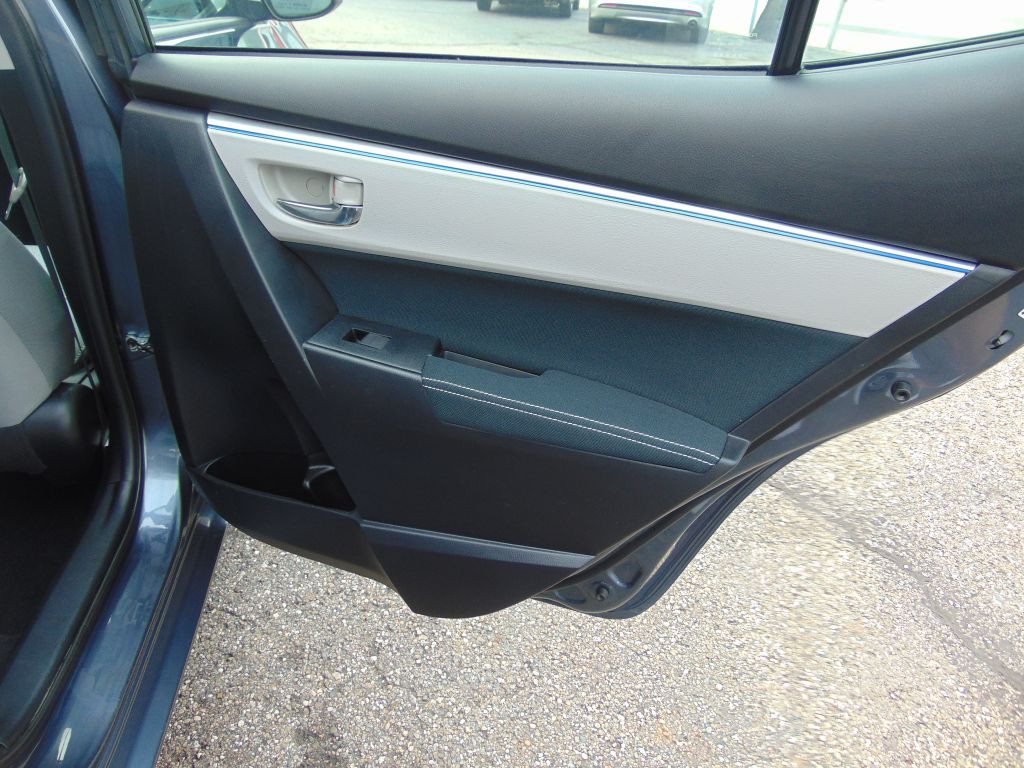 2014 Toyota Corolla Image 20