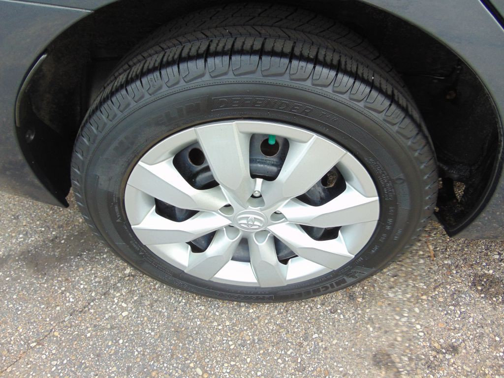 2014 Toyota Corolla Image 28