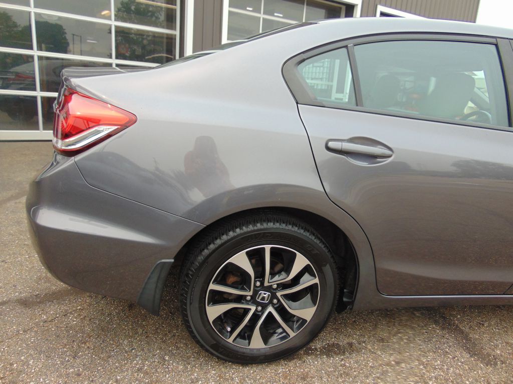 2015 Honda Civic Image 14