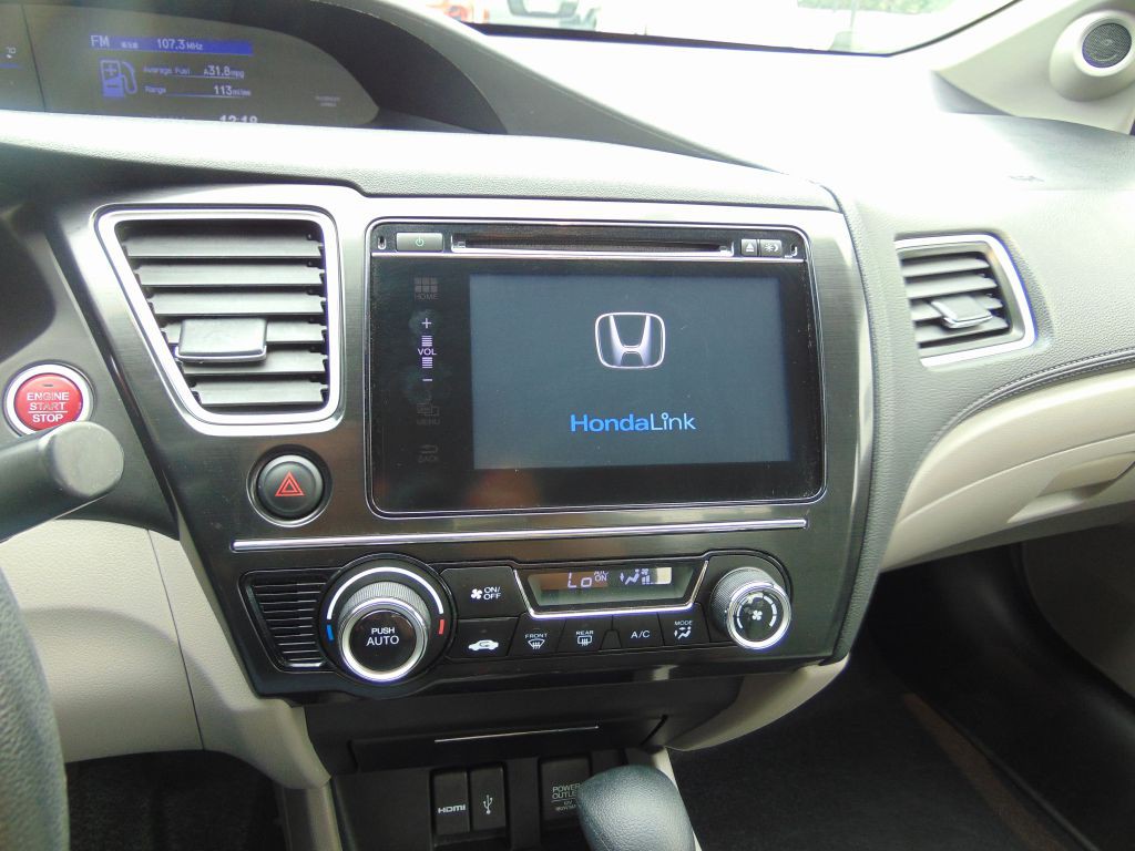 2015 Honda Civic Image 21