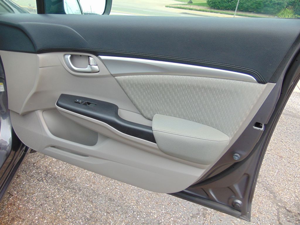 2015 Honda Civic Image 26