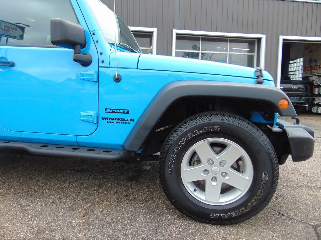 2017 Jeep Wrangler Unlimited Image 11