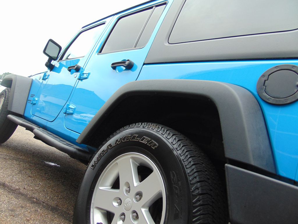 2017 Jeep Wrangler Unlimited Image 16