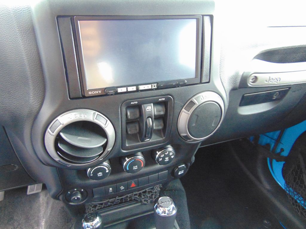 2017 Jeep Wrangler Unlimited Image 19