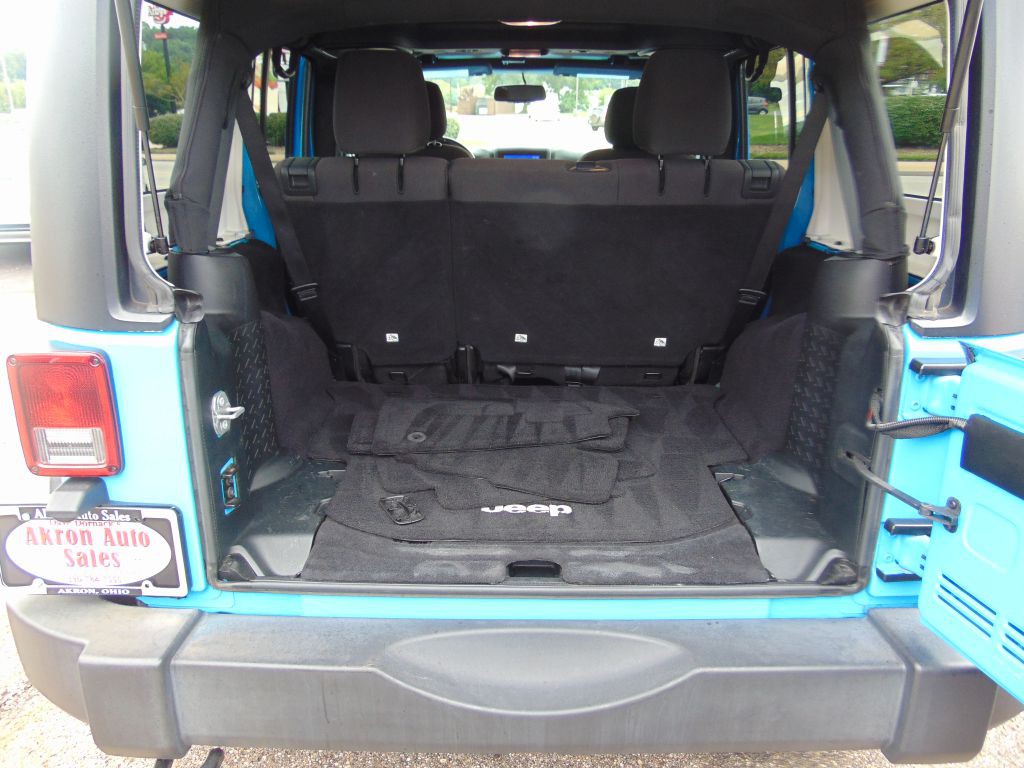 2017 Jeep Wrangler Unlimited Image 33