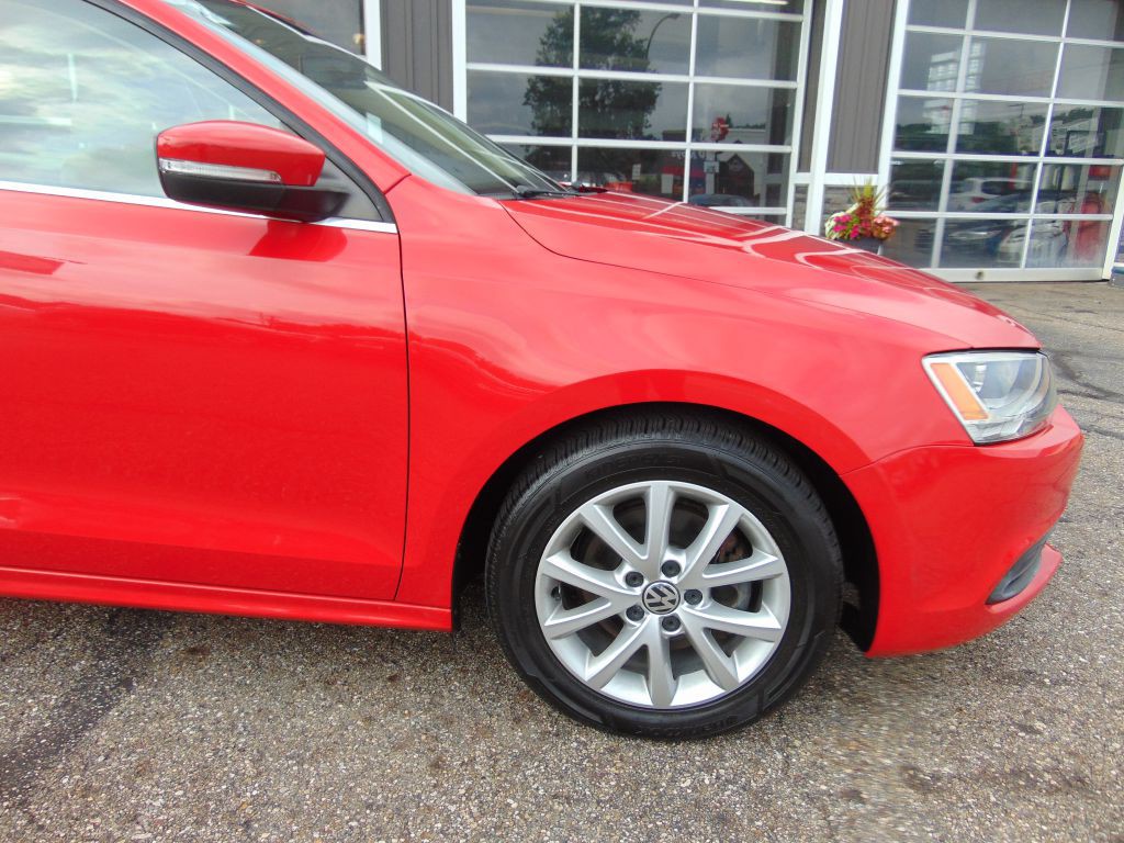 2014 Volkswagen Jetta Image 11