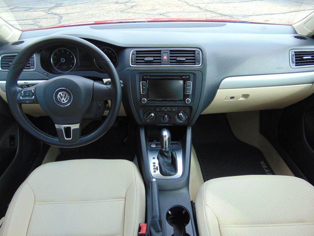 2014 Volkswagen Jetta Image 17