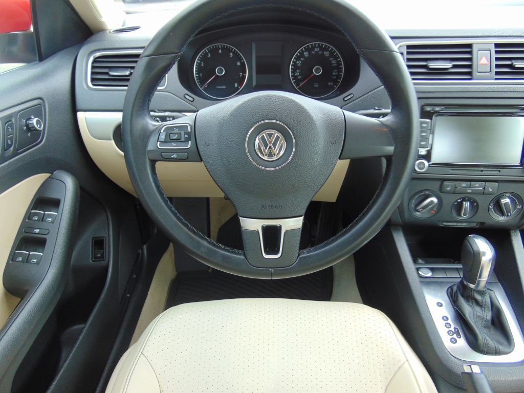 2014 Volkswagen Jetta Image 18