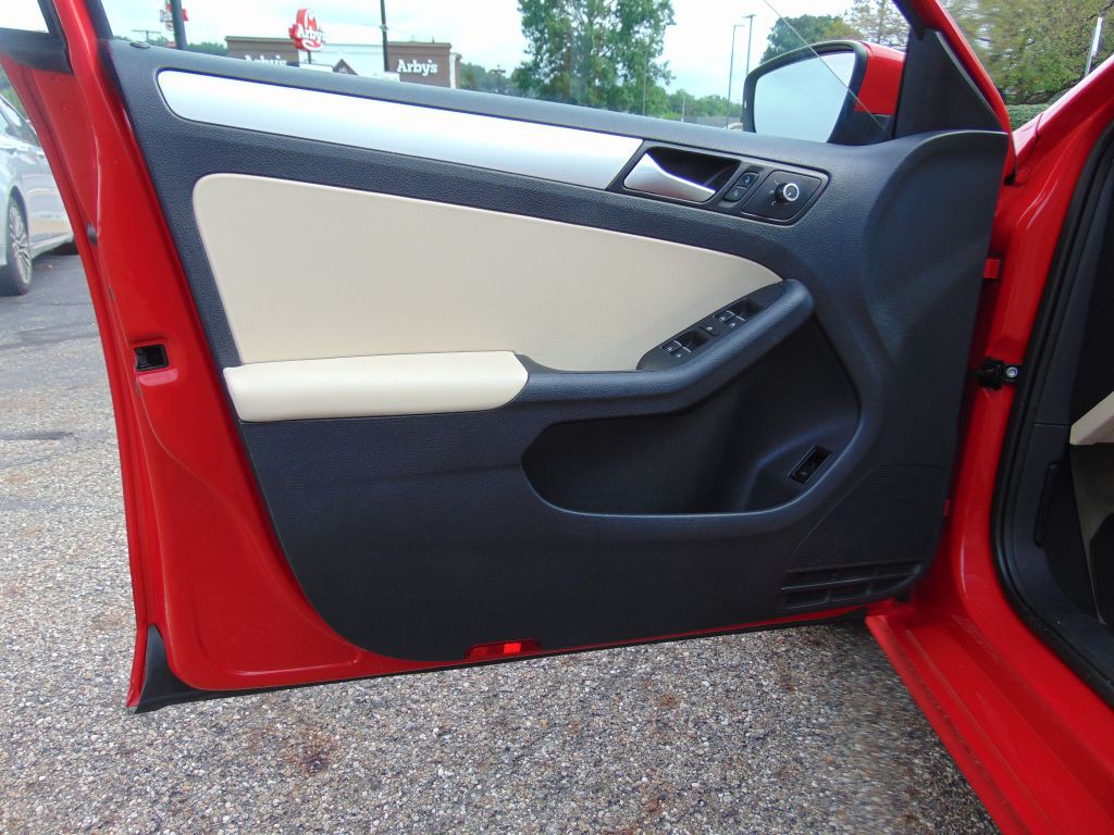 2014 Volkswagen Jetta Image 21