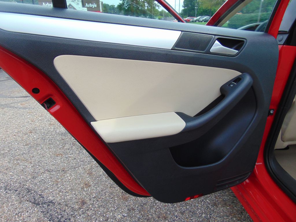 2014 Volkswagen Jetta Image 22