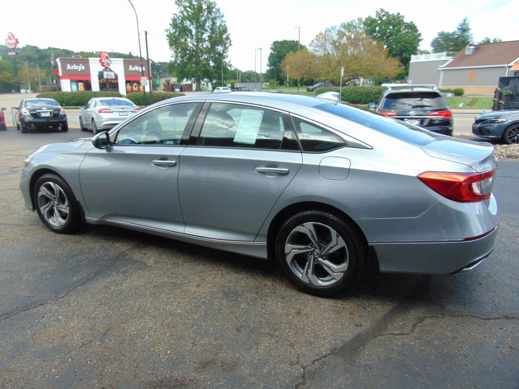 2020 Honda Accord Image 8