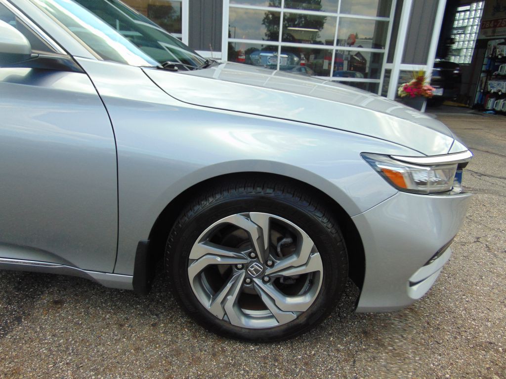 2020 Honda Accord Image 11