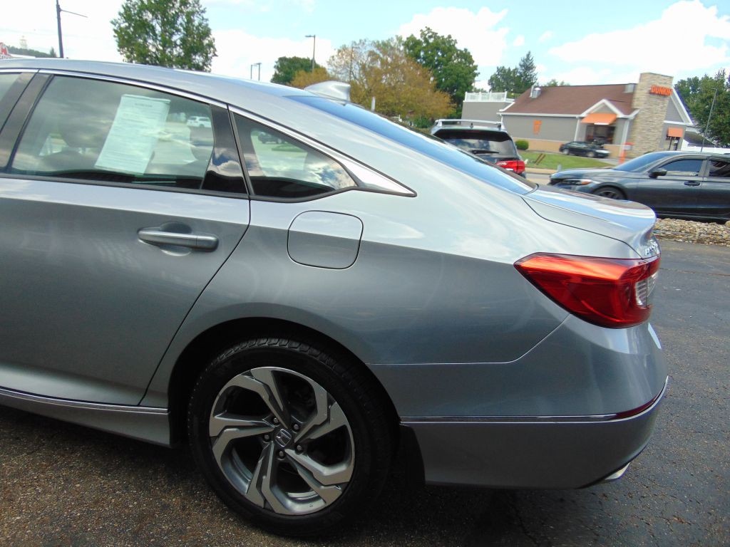 2020 Honda Accord Image 13