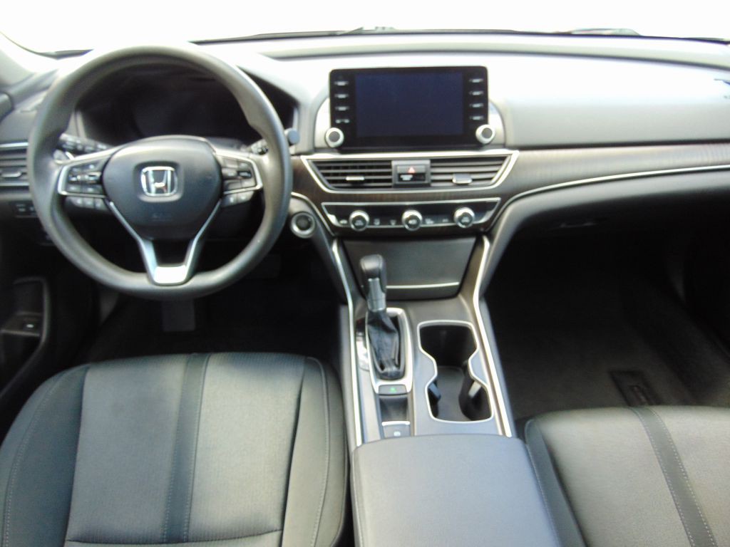 2020 Honda Accord Image 17