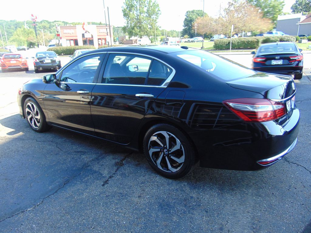 2016 Honda Accord Image 8