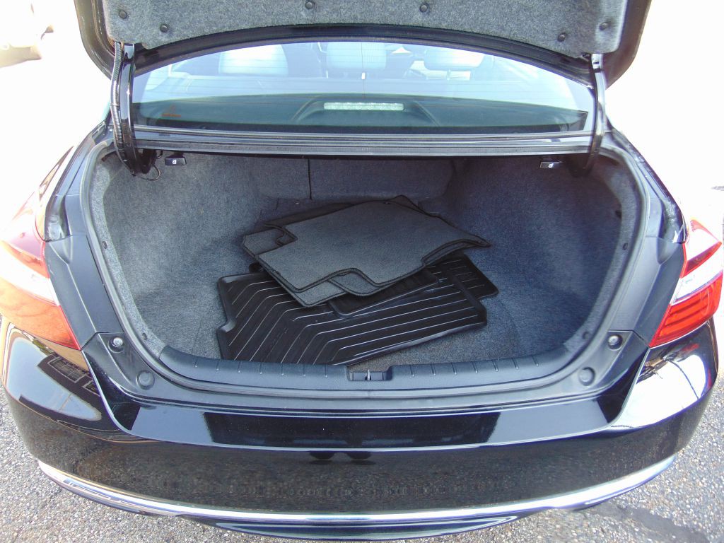 2016 Honda Accord Image 35