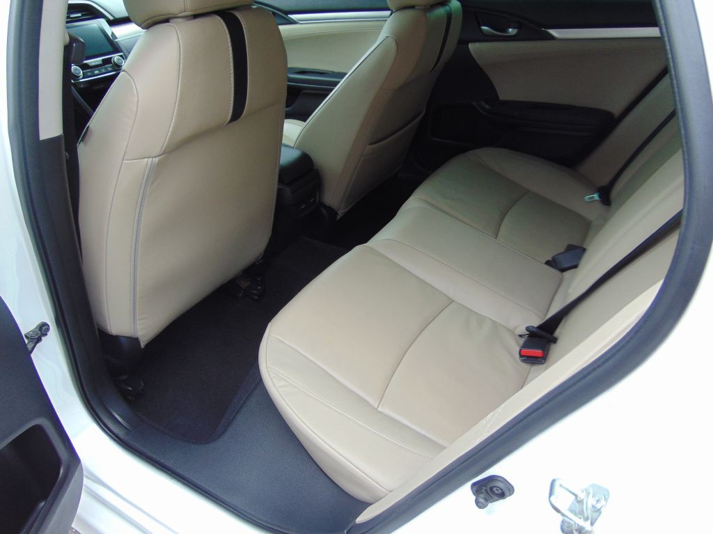 2017 Honda Civic Image 3
