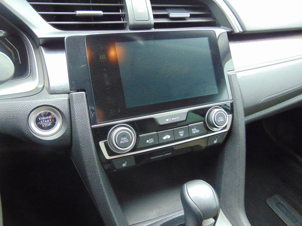 2017 Honda Civic Image 19