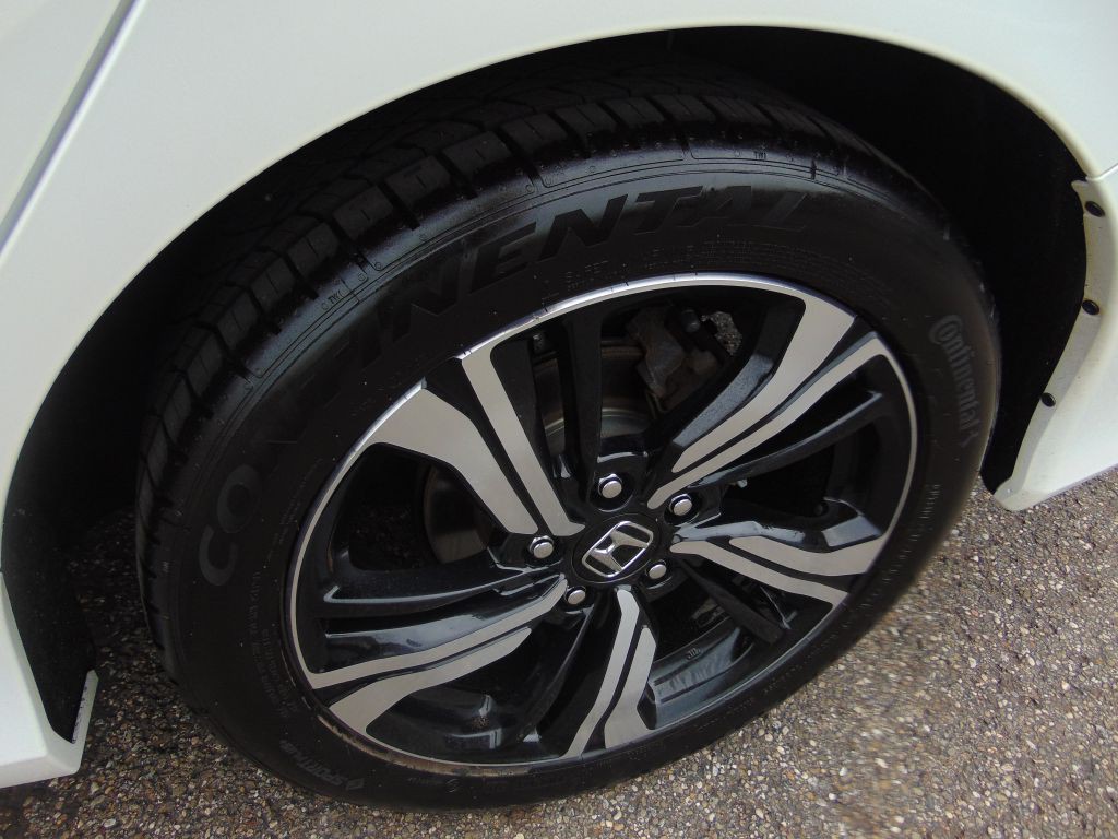 2017 Honda Civic Image 27