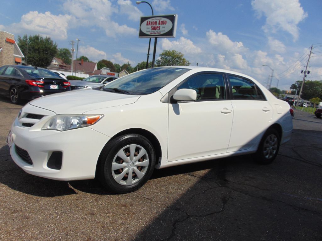 2011 Toyota Corolla Image 7