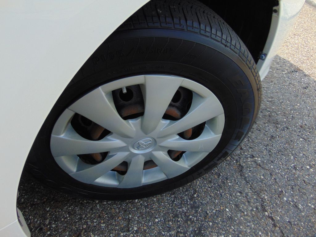 2011 Toyota Corolla Image 27