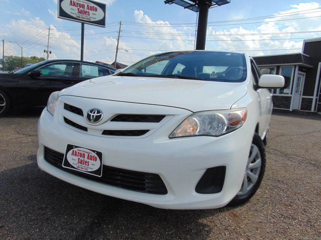 2011 Toyota Corolla Image 30