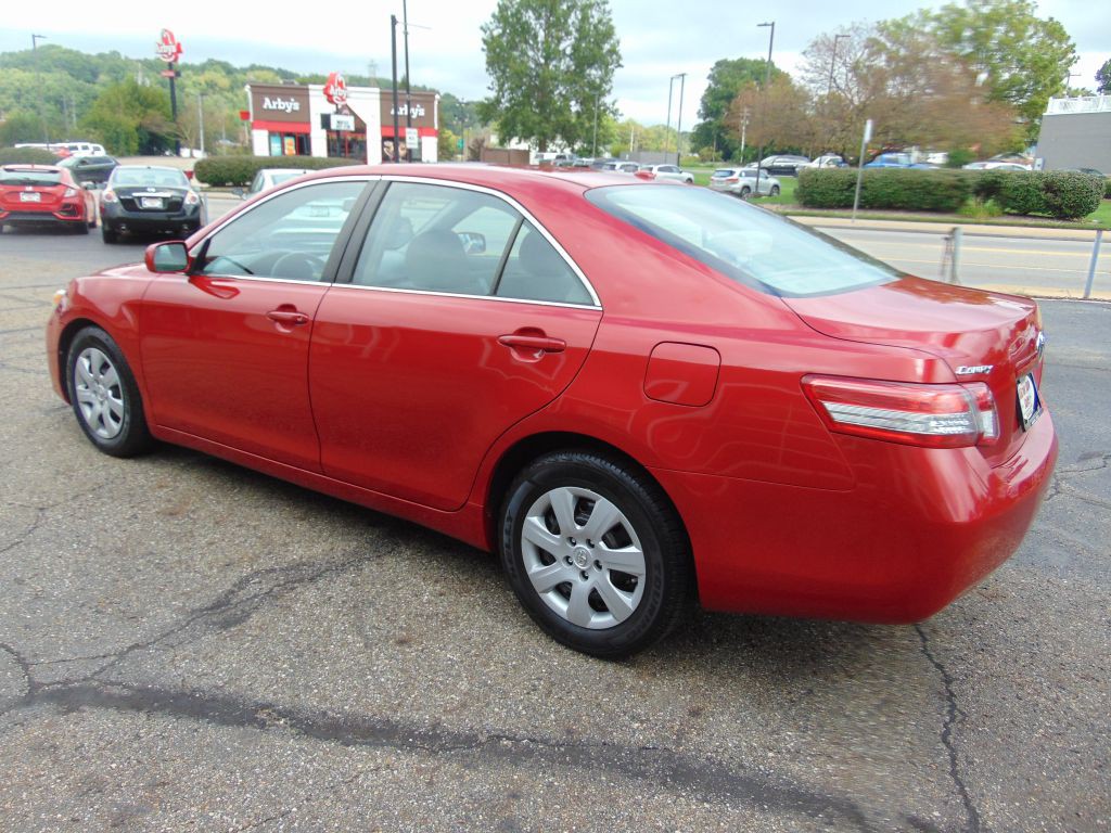 2010 Toyota Camry Image 8